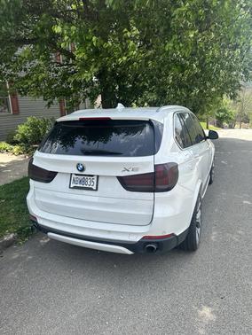 White 2014 BMW X5 xDrive35i