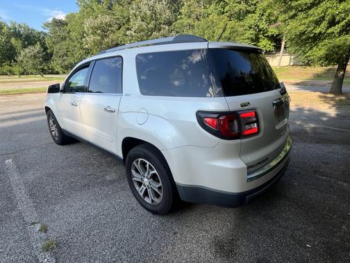 White 2014 GMC Acadia SLT-1