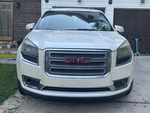 White 2014 GMC Acadia SLT-1