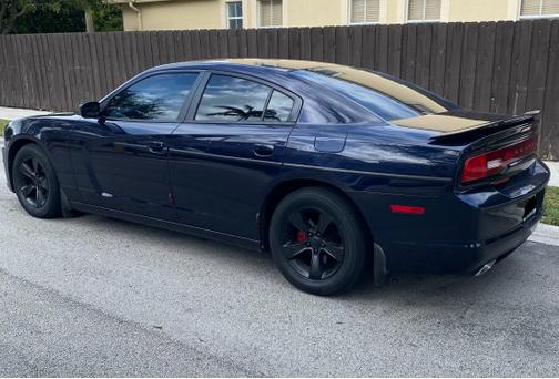2012 Dodge Charger SE