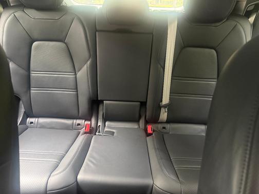 Black 2023 Porsche Cayenne Cayenne S Platinum Edition