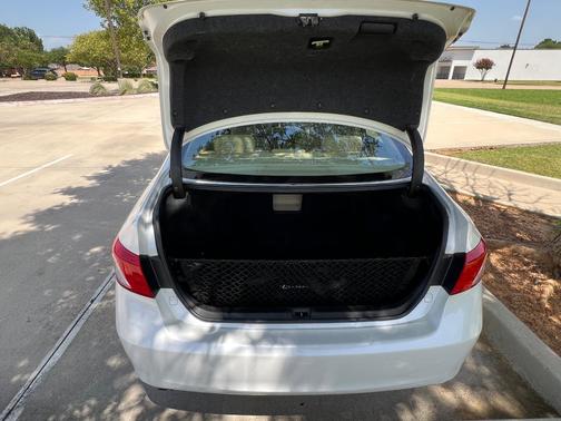White 2008 Lexus ES 350 Base