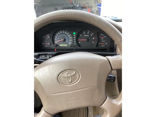 2000 Toyota Land Cruiser Base