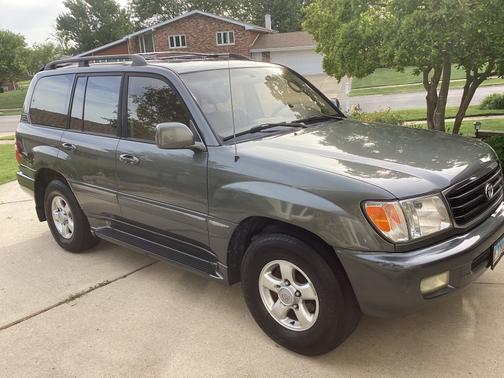 2000 Toyota Land Cruiser Base