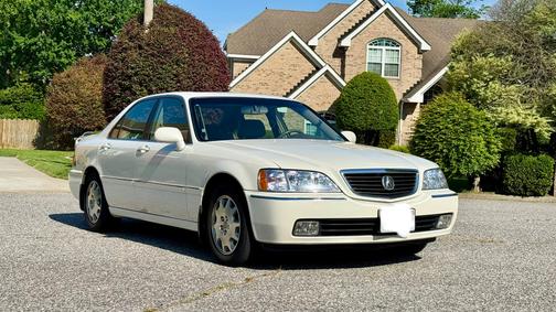 White 2004 Acura RL 3.5