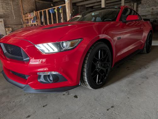 2017 Ford Mustang GT