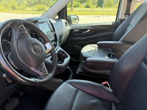 2023 Mercedes-Benz Metris Standard Roof