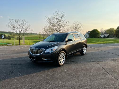 Photo 2 of 17 of 2017 Buick Enclave Premium
