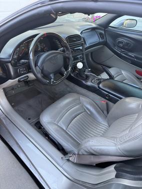 Beige 2000 Chevrolet Corvette Base