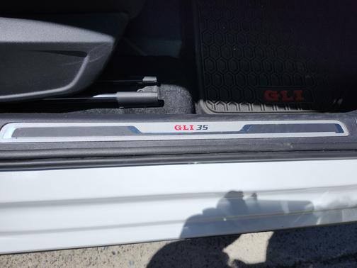 2019 Volkswagen Jetta GLI 2.0T 35th Anniversary Edition