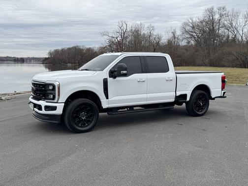White 2024 Ford F-250 XLT
