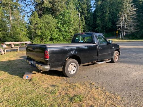 2002 Ford F-150 XLT