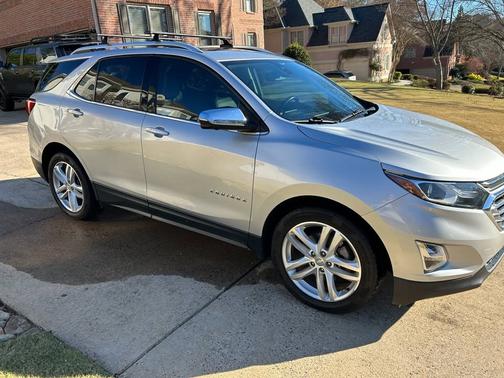 2020 Chevrolet Equinox Premier w/2LZ