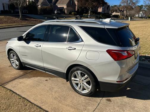 2020 Chevrolet Equinox Premier w/2LZ