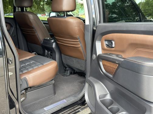 2017 Nissan Titan XD Platinum Reserve
