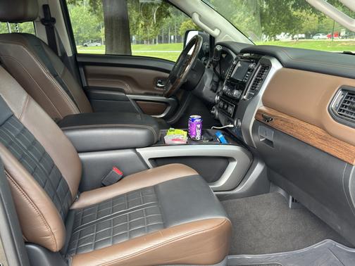 2017 Nissan Titan XD Platinum Reserve