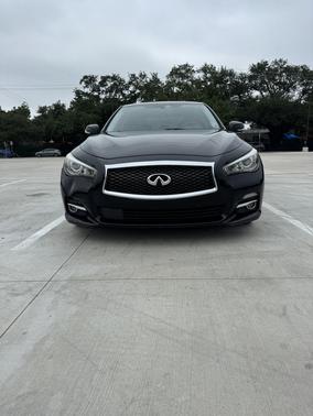 Black 2014 INFINITI Q50 Premium