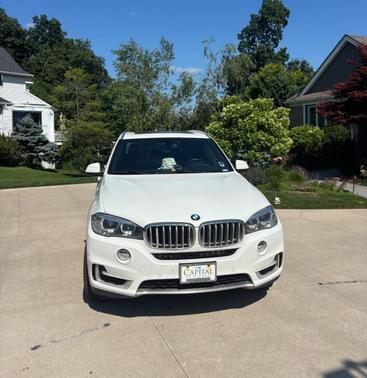 White 2017 BMW X5 xDrive35d