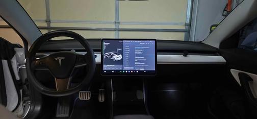 2019 Tesla Model 3 Performance