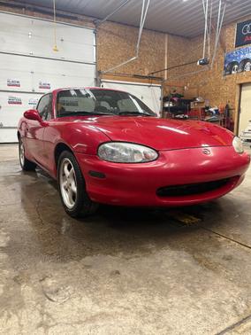 1999 Mazda MX-5 Miata Base