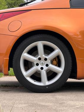 Orange 2004 Nissan 350Z Touring