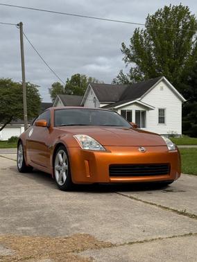 Orange 2004 Nissan 350Z Touring
