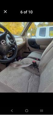 2001 Mazda B2300 SE