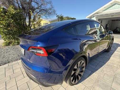2021 Tesla Model Y Performance