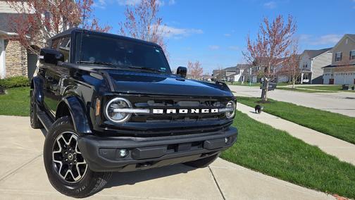 2023 Ford Bronco Outer Banks