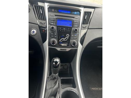 2013 Hyundai SONATA Limited