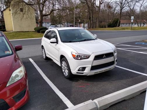 2011 Mitsubishi Outlander Sport SE