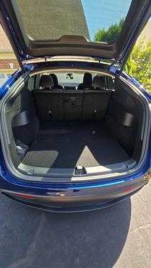 Blue 2022 Tesla Model Y Performance