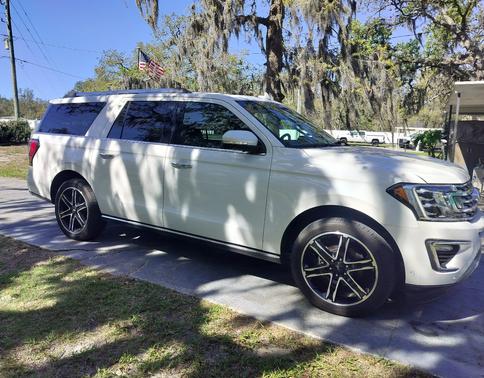 White 2021 Ford Expedition Max Limited
