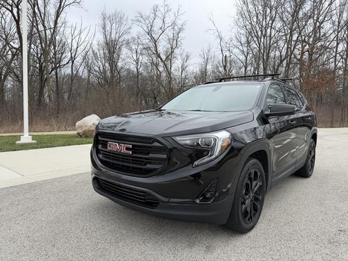 Black 2019 GMC Terrain SLT