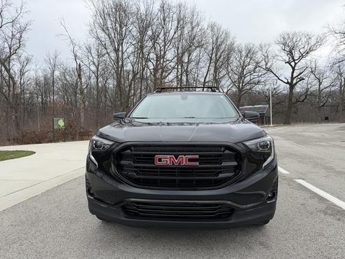 Black 2019 GMC Terrain SLT