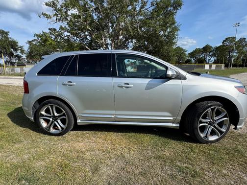 Silver 2013 Ford Edge Sport