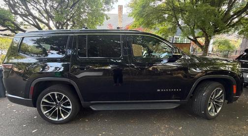 Black 2022 Jeep Wagoneer Series II
