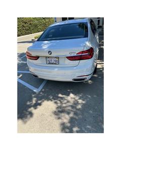 2016 BMW 740 i