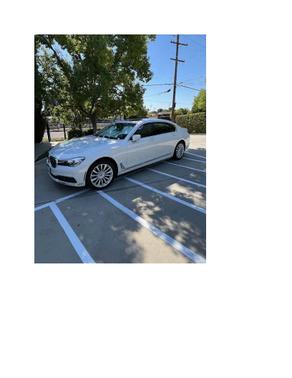 2016 BMW 740 i