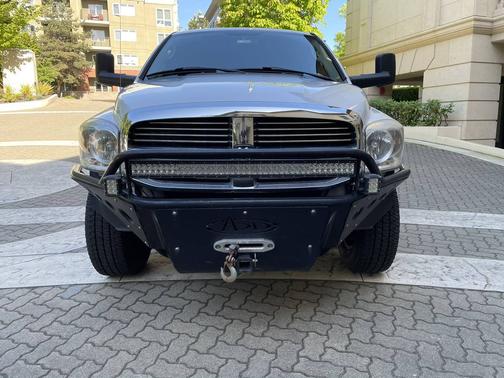 2008 Dodge Ram 2500 SLT Quad Cab
