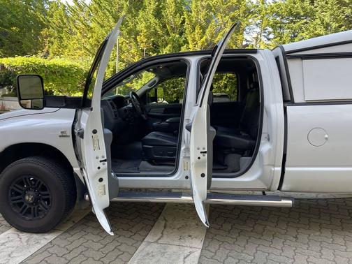 2008 Dodge Ram 2500 SLT Quad Cab
