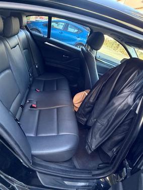 Black 2016 BMW 528 i