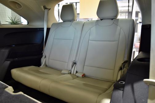 2016 Acura MDX 3.5L w/Technology Package