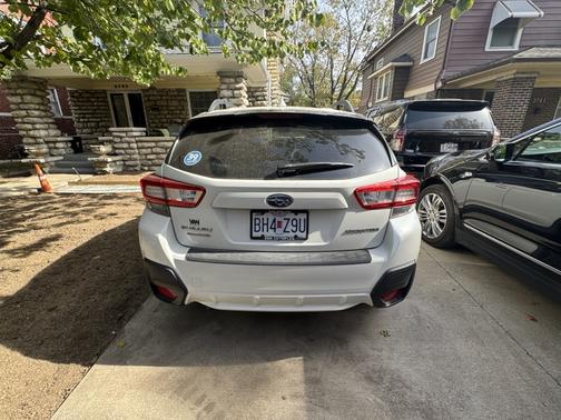 White 2019 Subaru Crosstrek 2.0i Premium