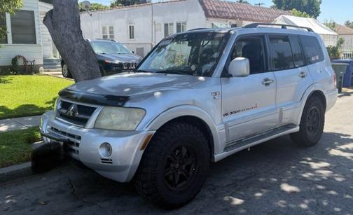 2003 Mitsubishi Montero Limited