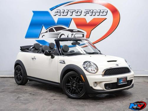 White 2013 MINI Convertible Cooper S