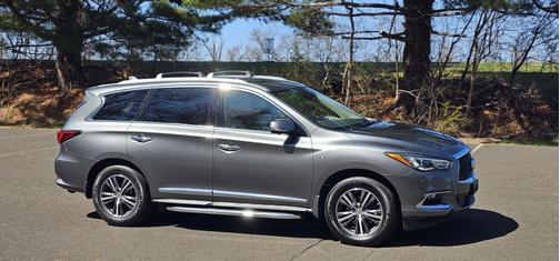 2018 INFINITI QX60 Base