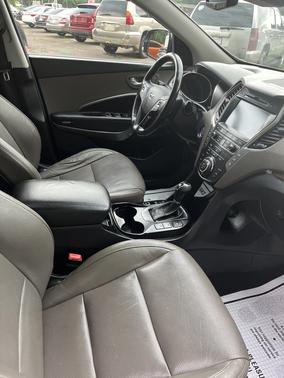2017 Hyundai SANTA FE Limited Ultimate