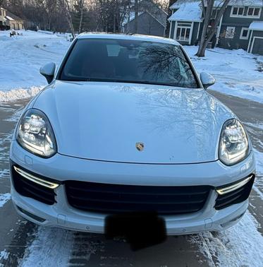 2015 Porsche Cayenne Cayenne Turbo