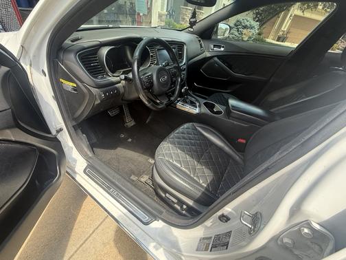 White 2014 Kia Optima SXL Turbo